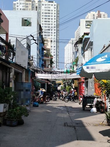 Hình ảnh Bán đất 70m2 (4m x 17m) Chánh Hưng, P4, Q8.Xe hơi đậu trước nhà.