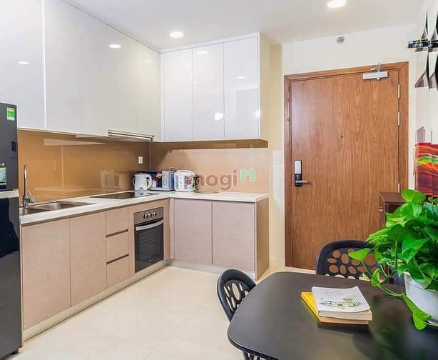 Hình ảnh Căn Hộ 90M2 Quận Tân Bình, Đầy Đủ Nội Thất