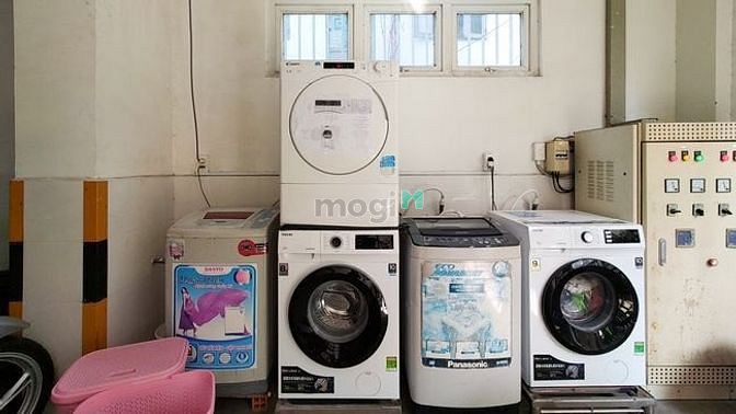 Hình ảnh Giường đôi bancon gần lottemart quận 7