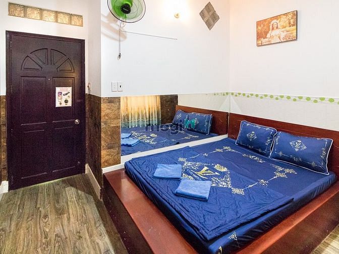 Hình ảnh Mặt Tiền khu Tên Lửa gần Aoen 100m2 5 tầng 15.9 tỷ