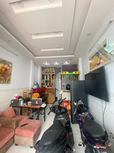 Hình ảnh Bán nhà mới HXH 4 lầu hẻm 178 Phan Đăng Lưu,F3 DT:3.3 x 8.5m.6.1 tỷ