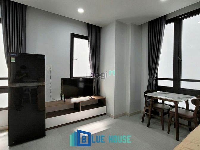 Hình ảnh Full nội thất mới xây_Đẳng cấp_Ngay Cách Mạng Tháng 8_Rộng rãi thoáng