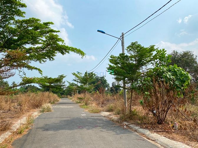 Hình ảnh Bán Lô Đất Thổ Cư Đường Hiển Thị KCN Dầu Giây