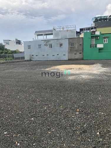 Hình ảnh Bán hơn 1800m2 đất đường Tạ Quang Bửu, Phường 6, Quận 8.