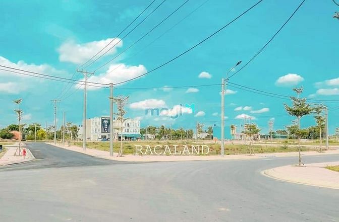 Hình ảnh 4Lô Liền Kề Đất Thổ Cư 5x20 100m² Ngay UBND Xã và Chợ Long Cang.