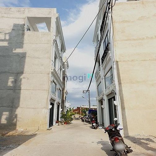 Hình ảnh Bán lô đất HXH Huỳnh Tấn Phát, Phường Phú Mỹ, Quận 7