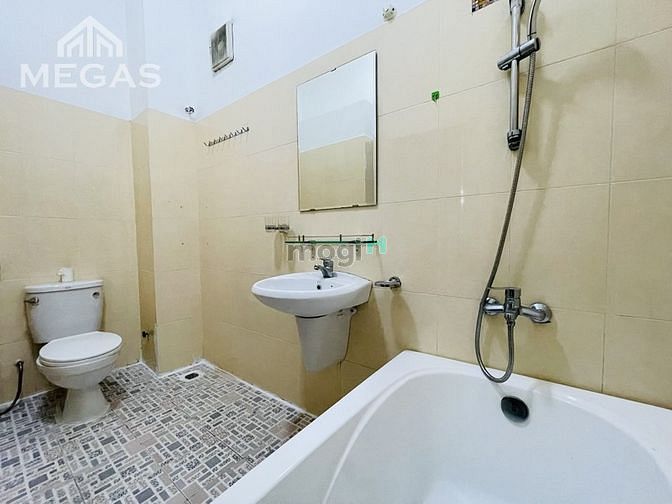 Hình ảnh Căn Hộ Dịch Vụ Mới 100% Gần HUTECH, UEF, Ngay Gần LANDMARK 81 ....