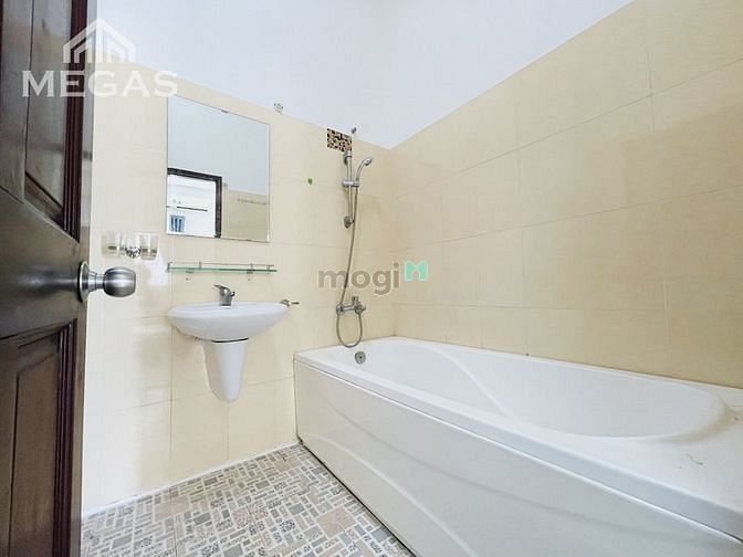 Hình ảnh Căn Hộ Dịch Vụ Mới 100% Gần HUTECH, UEF, Ngay Gần LANDMARK 81 ....