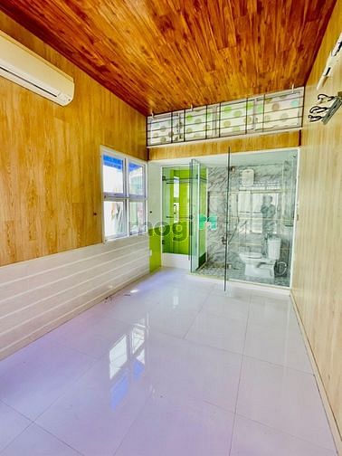 Hình ảnh Bán Nhà (3.5Tỷ) Sát Phan Xích Long Khu Ăn Uống Sầm Uất