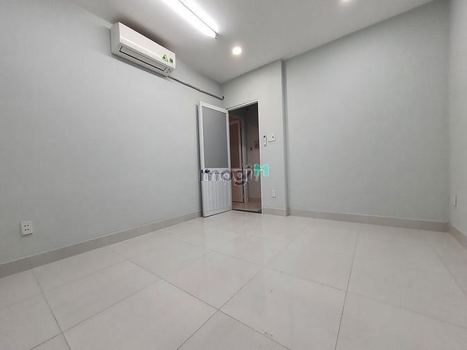 Hình ảnh Nhà mới nguyên căn, Nơ Trang Long, 2PN 3WC