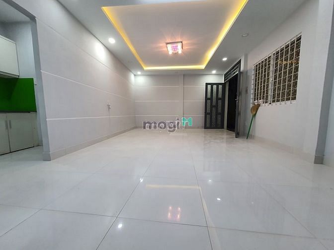Hình ảnh Nhà mới nguyên căn, Nơ Trang Long, 2PN 3WC