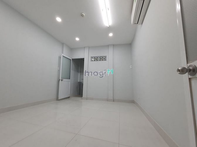 Hình ảnh Nhà mới nguyên căn, Nơ Trang Long, 2PN 3WC