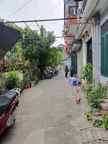 Hình ảnh Bán đất đẹp Gia Thụy Nguyễn Văn Cừ đẹp về ở ngay