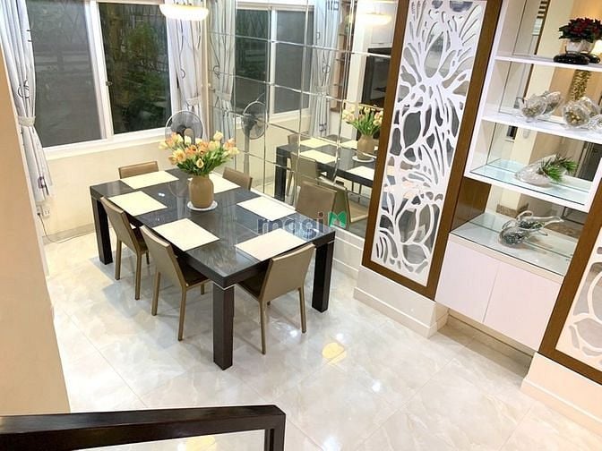 Hình ảnh Cho thuê biệt thự mỹ phú 3 .phú mỹ hưn q7.hcm nhà y hình