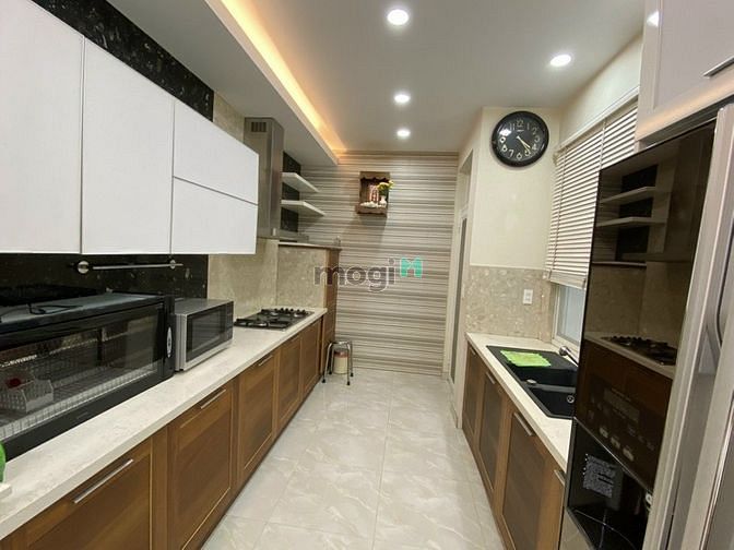 Hình ảnh Cho thuê biệt thự mỹ phú 3 .phú mỹ hưn q7.hcm nhà y hình