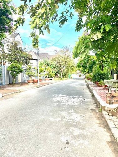 Hình ảnh Đất nền biệt thự Nam Long, 10m x 21m = 210m2
