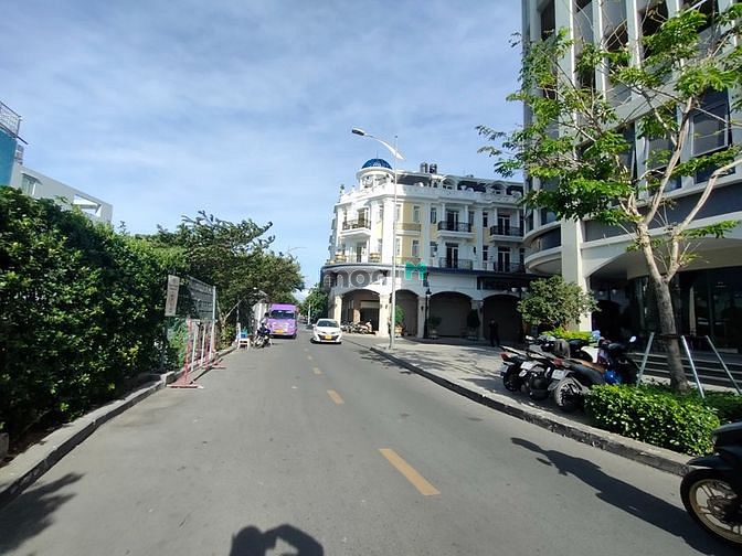 Hình ảnh Bán hơn 1800m2 đất đường Tạ Quang Bửu, Phường 6, Quận 8