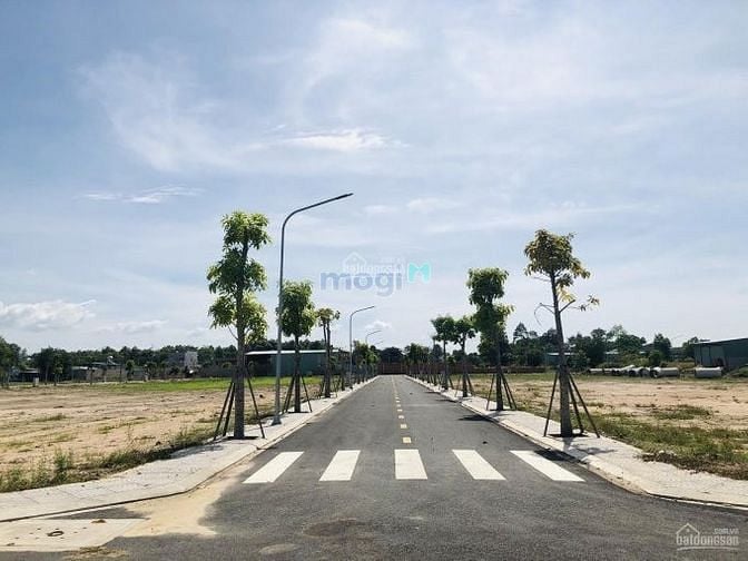 Hình ảnh Bán đất P. phước Long B, Q9, 80M2 GIÁ 1,850 TỶ hướg cao tốc Long Thành