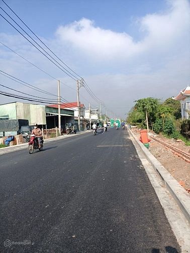 Hình ảnh Bán lô đất mặt tiền Hoàng Phan Thái, 4 x 23m, Gần ngã tư quán chuối