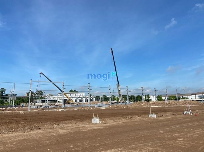 Hình ảnh Cho thuê 5000m2 đất trống trong KCN Đài Tư, quận Long Biên, Hà Nội.