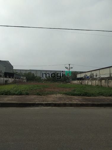 Hình ảnh Cho thuê 5000m2 đất trống trong KCN Đài Tư, quận Long Biên, Hà Nội.