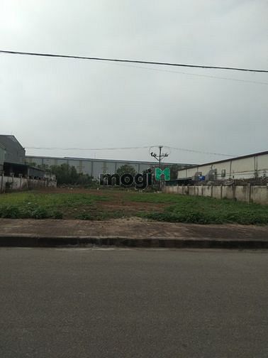 Hình ảnh Cho thuê 5000m2 đất trống trong KCN Đài Tư, quận Long Biên, Hà Nội.