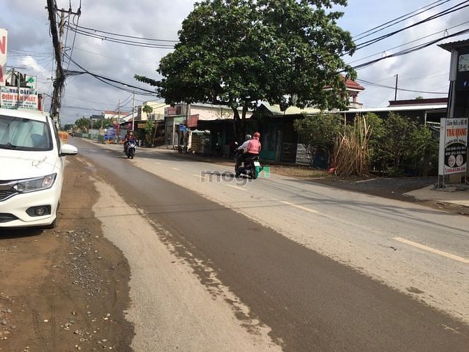 Hình ảnh Bán Lô 6 x 18m, gần chợ Đệm, cách THPT Tân Túc 500m