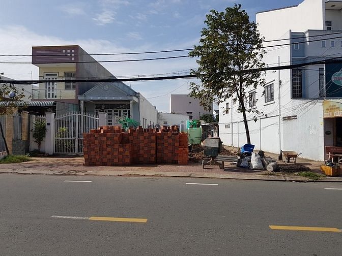 Hình ảnh Chính chủ cần bán gấp đất Đ.Thủy Lợi Q9, dt 100m2, giá 2,5 tỷ , có sổ