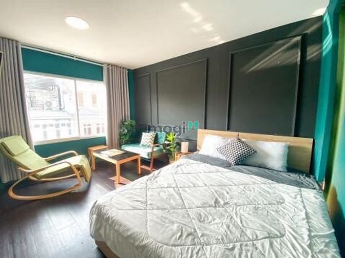 Hình ảnh Penhouse tone vintage giữa lòng Quận 1 sát Bùi Viện
