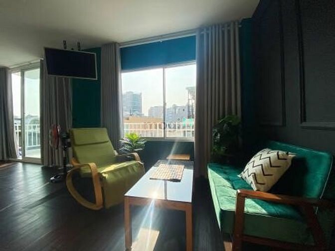 Hình ảnh Penhouse tone vintage giữa lòng Quận 1 sát Bùi Viện