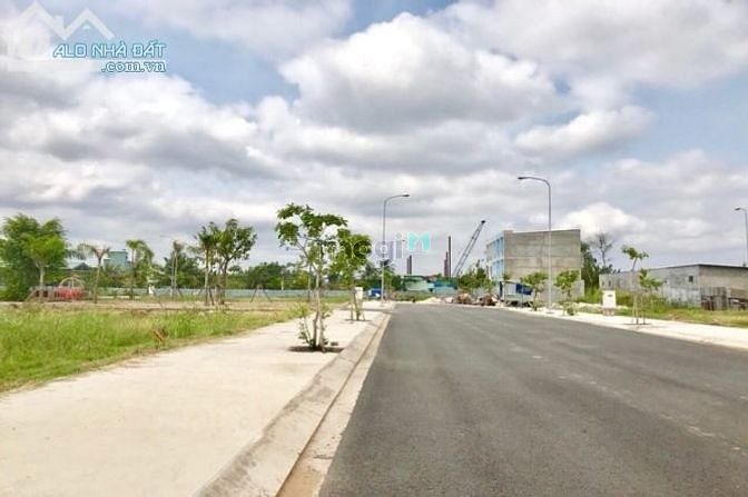 Hình ảnh Bán đất đường Đỗ Xuân Hợp, 125m2 giá 2,6 tỷ đối diện Saigon Bình An