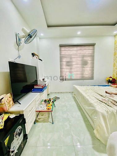 Hình ảnh Tô Ngọc Vân 100m2 HẺM 8M, nội thất CAO CẤP