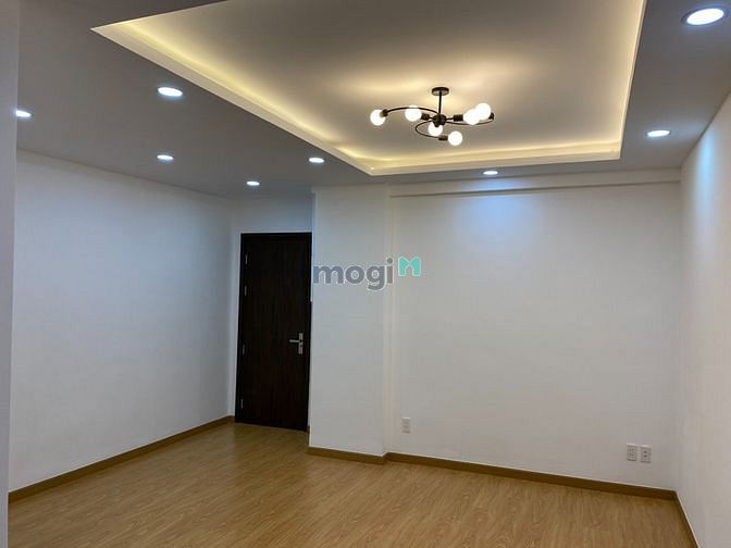 Hình ảnh Cần bán gấp CHCC H1 Hoàng Diệu, DT: 77m2, 2PN, 1WC, 2 ban công