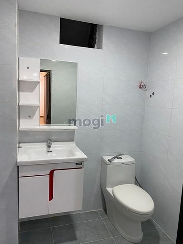 Hình ảnh Cần bán gấp CHCC H1 Hoàng Diệu, DT: 77m2, 2PN, 1WC, 2 ban công