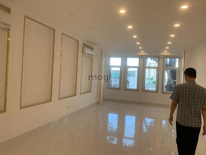 Hình ảnh Cho thuê nhà mới xây 68A Trần Quang Khải,Tân Định, Quận 1.