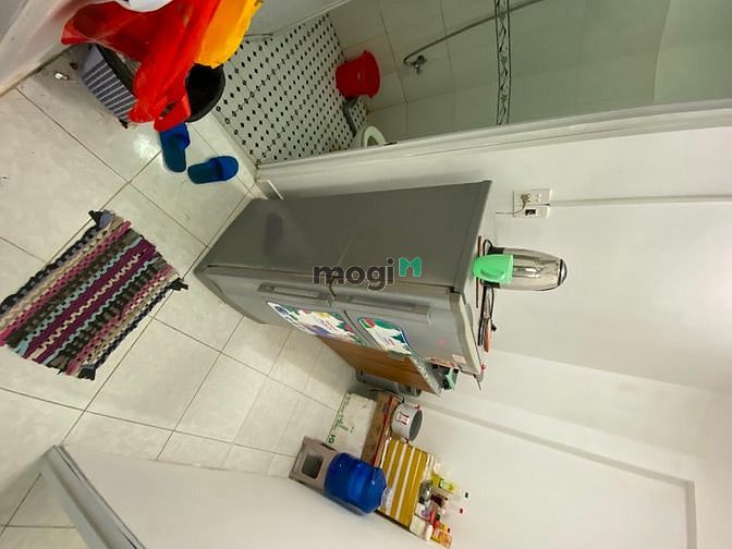 Hình ảnh Cho thuê chdv 2PN có ban công ngay emart phan văn trị.