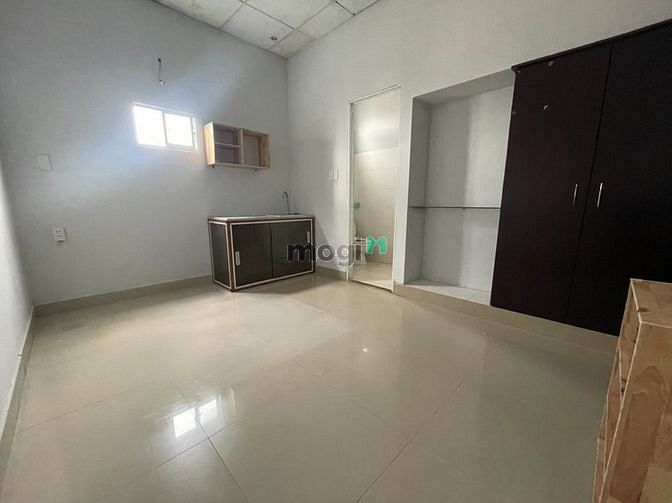 Hình ảnh Phòng thoáng mát giá rẻ sát Tân Bình Q12