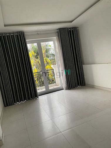 Hình ảnh Cho thuê nhà đối diện ĐH Văn Lang cs3. Trệt 2 lầu st. Giá chỉ 14tr/th