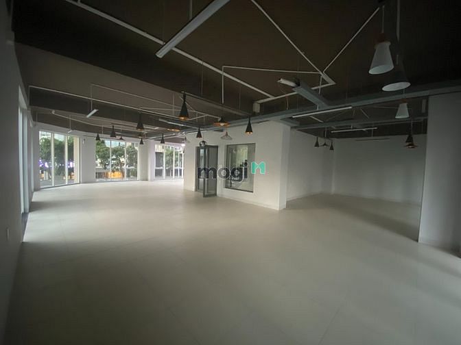 Hình ảnh Cặp shop Saritown đã hoàn thiện cần cho thuê.
