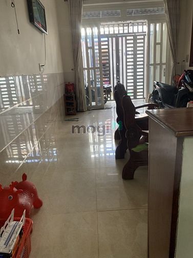 Hình ảnh Hẻm 4m – đ.số 13A – DT: 60 m2 – 1T2L+ST – 4pn 3wc