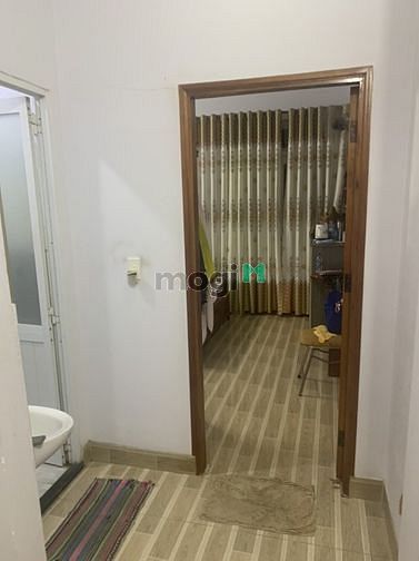 Hình ảnh Hẻm 5m – Mã Lò – DT: 48.5 m2 – 1T2L + ST – 4pn 3wc.