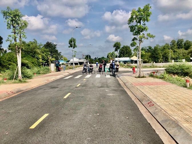 Hình ảnh Chú 7 nhờ bán đất Đ.265 Quận 9, 80m2, giá 1,7 tỷ ,cạnh trường tiểu học