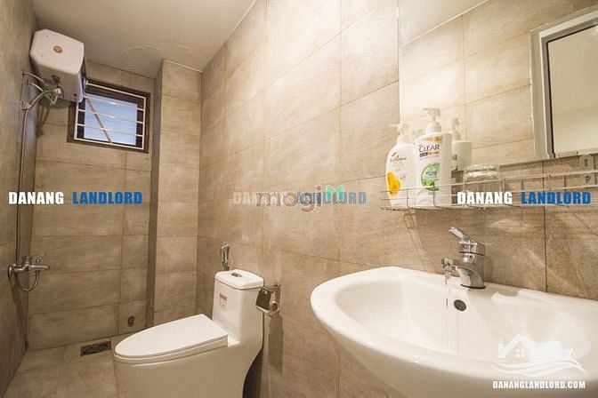 Hình ảnh Nhà 5PN gần biển Phạm Văn Đồng - B239