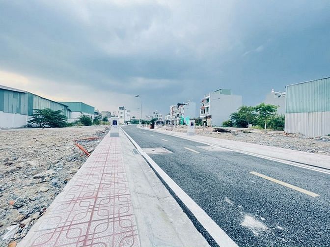 Hình ảnh Bán Đất Bình Tân , Cách Bệnh viện Bình tân 1km , Dân cư tiện tích 80%