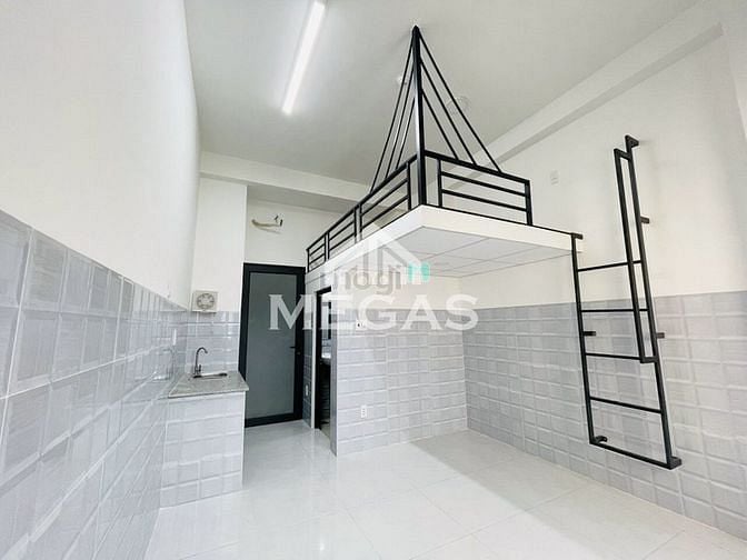 Hình ảnh Phòng trọ ngay Hutech_ngã tư Hàng Xanh_có gác_mới 100%