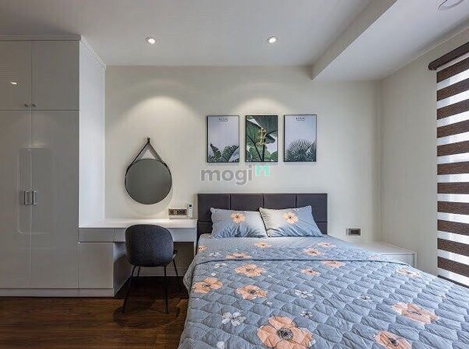 Hình ảnh Cho thuê căn 2PN 86m2 SaiGon Royal Quận 4 nội thất cao cấp giá 30 tr
