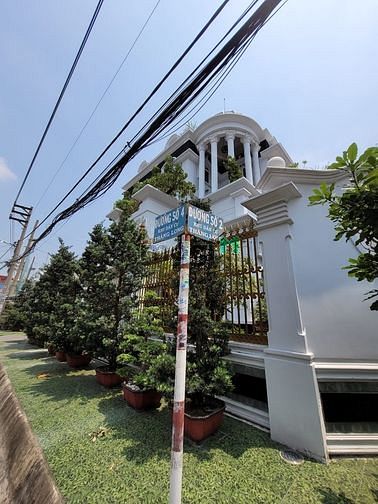 Hình ảnh Nhà tên lửa,đường 14m, 98m, 4 tầng, 11,5 tỷ