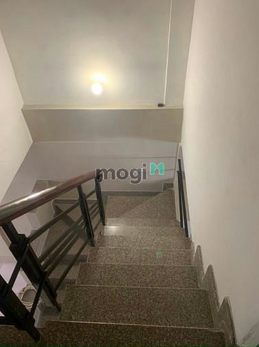 Hình ảnh Cần bán gấp nhà hẻm Cao Thắng P.3, Q.3