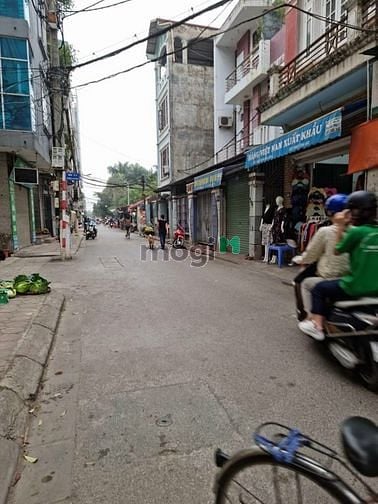 Hình ảnh Bán Đất phân lô Phú Diễn. Mặt ngõ kd tấp lập Ngày Đêm. 65m. Giá: 9 tỷ.