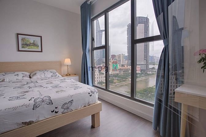 Hình ảnh Cho thuê căn 2PN SaiGon Royal Quận 4 view sông cực đẹp giá 22.2 tr